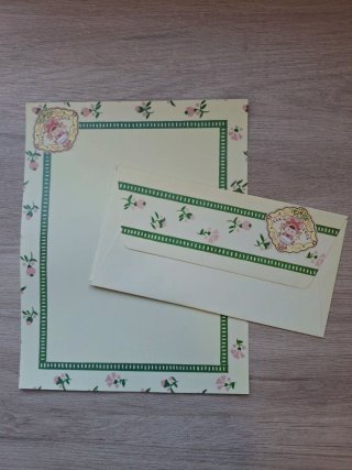 Colección Cuca Dols Cartas Perfumadas