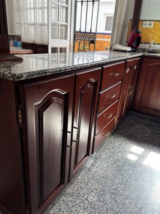 Muebles de cocina y encimera de granito