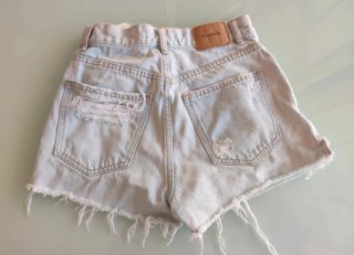 Lote 2 faldas y un short talla 34