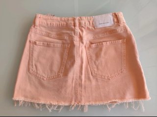 Lote 2 faldas y un short talla 34