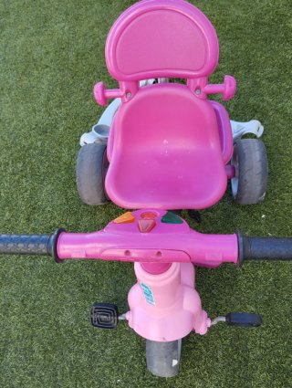 Triciclo infantil evolutivo rosa y gris