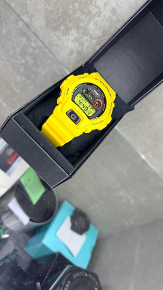 Casio G-Shock GDX-6930 30th Ed. Amarilla