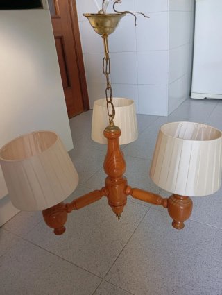 Lámpara de techo madera y tela
