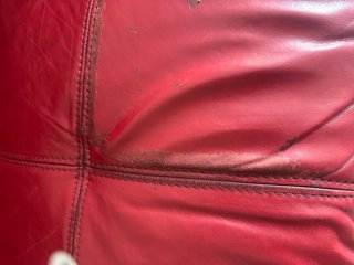 Sofá 2 plazas piel Conforama rojo