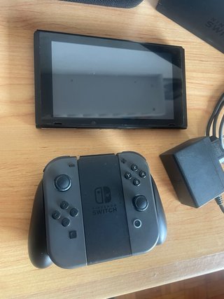 Nintendo Switch + Accesorios