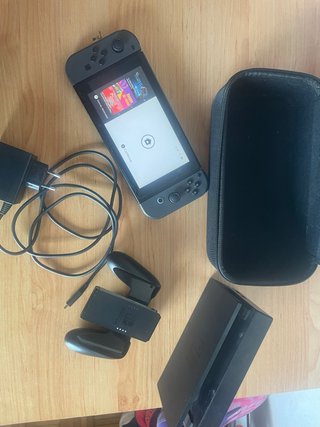 Nintendo Switch + Accesorios