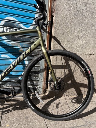 Bicicleta Devinci HEX Talla L Verde Gravel