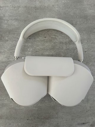 Cascos Beige y Plateados