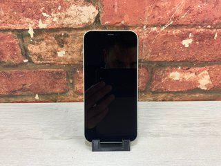 iPhone 12 64GB