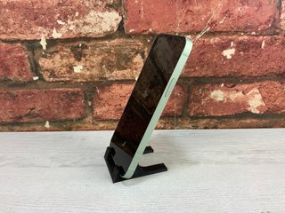 iPhone 12 64GB