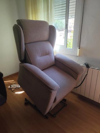 Sillón reclinable eléctrico tela