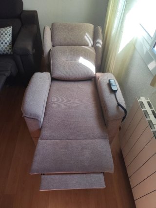 Sillón reclinable eléctrico tela