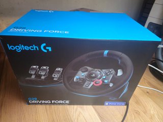 Volante Logitech G29 con Accesorios