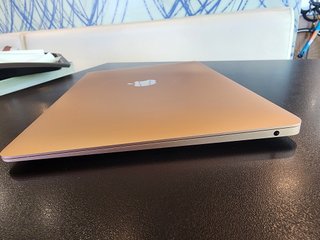MacBook Air 2020 120 Ciclos de batería