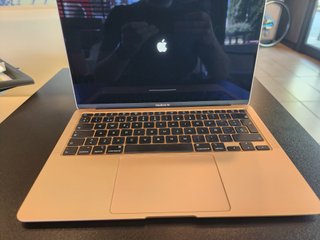 MacBook Air 2020 120 Ciclos de batería