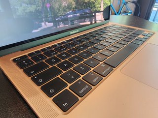 MacBook Air 2020 120 Ciclos de batería