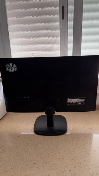 Monitor Gaming Cooler Master GA241 24 FHD 100Hz