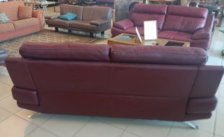 2 Divani di design in pelle, vintage, color granato anni '70