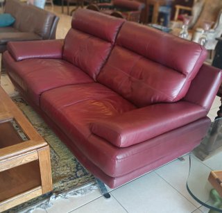 2 Divani di design in pelle, vintage, color granato anni '70