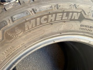 Neumáticos Michelin 215/65/16C 109/107 T