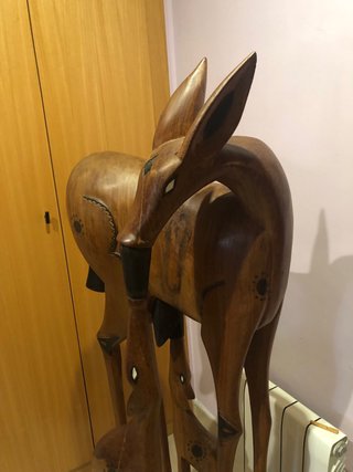 Escultura Antílope Africano madera 1,45 x 60 cms.