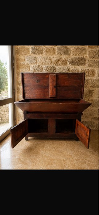 Mueble de madera rústico
