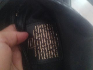 Bolso Bandolera Tous Negro y Dorado