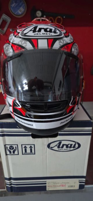 Casco Arai RX-7 Corsair Haga