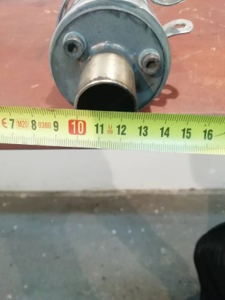Silencioso moto clásica