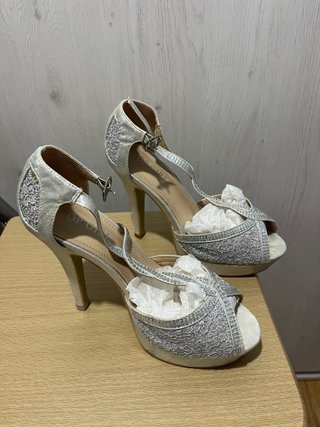 Zapatos de fiesta plateados TOP GIRL