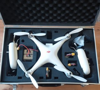 Dron DJI Phantom 1, modelo:P330D vintage