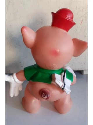Antiguo muñeco cerdito de Ledra