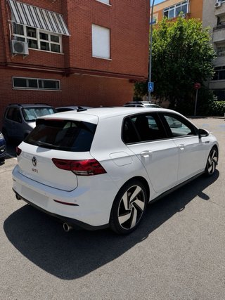 Volkswagen Golf 8 GTI 2021
