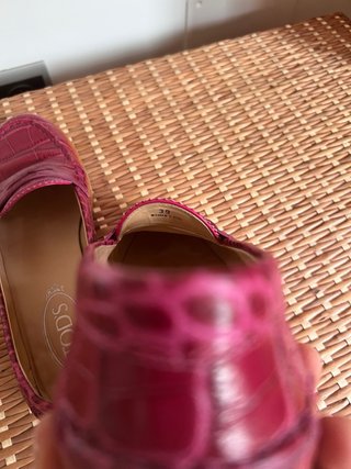 Mocasines Tod's rosa efecto cocodrilo T 39
