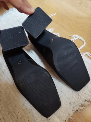Zapatos Zara tacón cuadrado negro talla 38