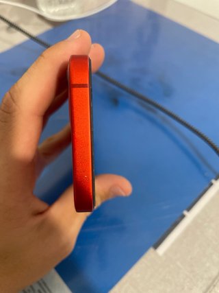 iPhone 12 mini rosso