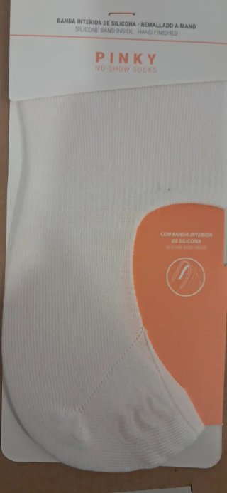 Pack 4 calcetines pinky infantil. T/12. Blancos.