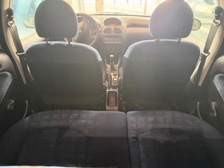 Peugeot 206 2002
