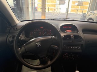 Peugeot 206 2002