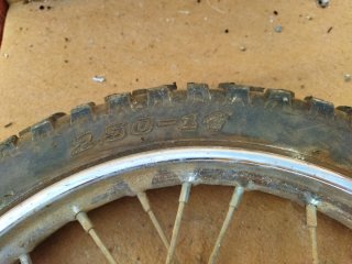Rueda pit bike delantera 14