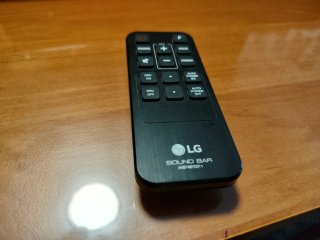 Barra de Sonido LG Negra