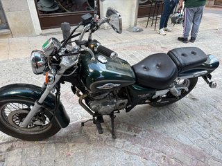 Suzuki Marauder 250cc Cruiser