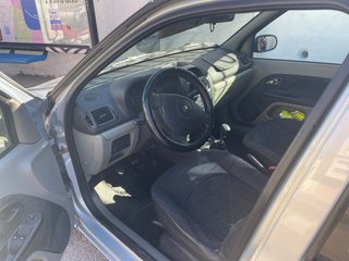 Renault Clio 2003