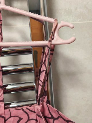 Vestido rosa floral de Tintoretto