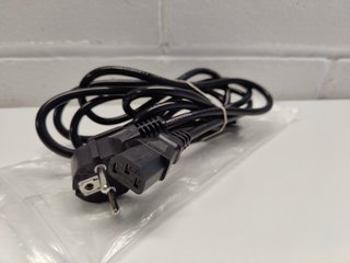 Cavo Alimentazione PC C7 C13 Shuko Tripolare