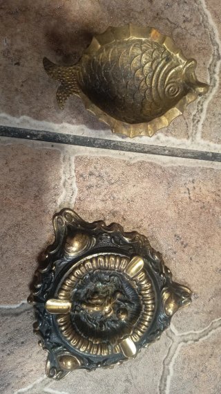 2 Ceniceros Antiguos de Bronce cenicero de ángel