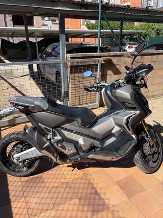 Honda X-ADV 750 Negra/Gris