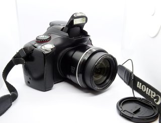 Canon PowerShot SX40 HS 12.1MP Zoom 35x