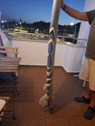 Tabla de surf rígida medida de 8'9"