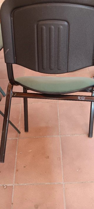 3 Sillas Verdes Metálicas